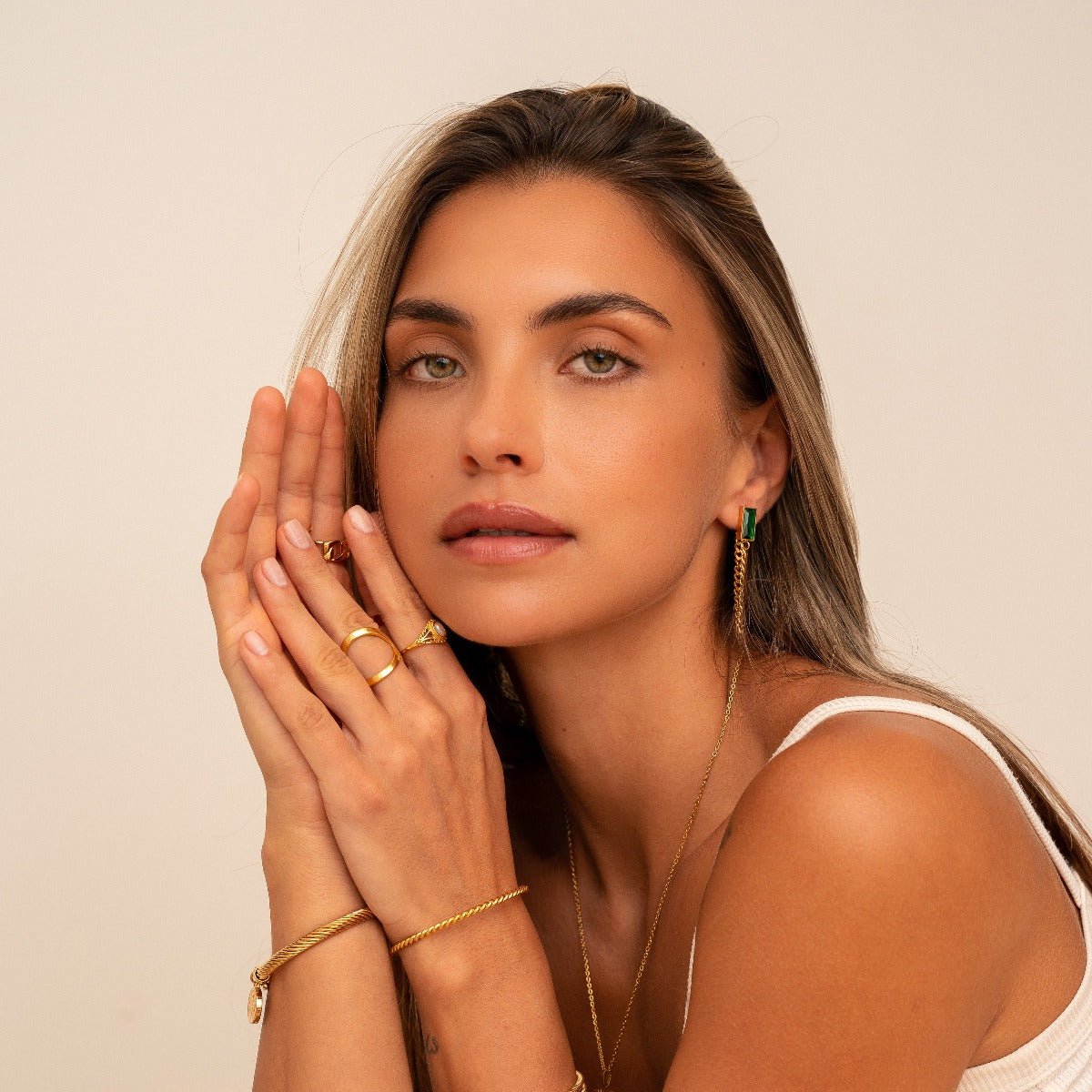 Brinco Corrente Elisabeth Zircônia Esmeralda Banhado em Ouro 18K